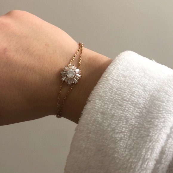 Women’s crystal bracelet - Picture 2 of 2